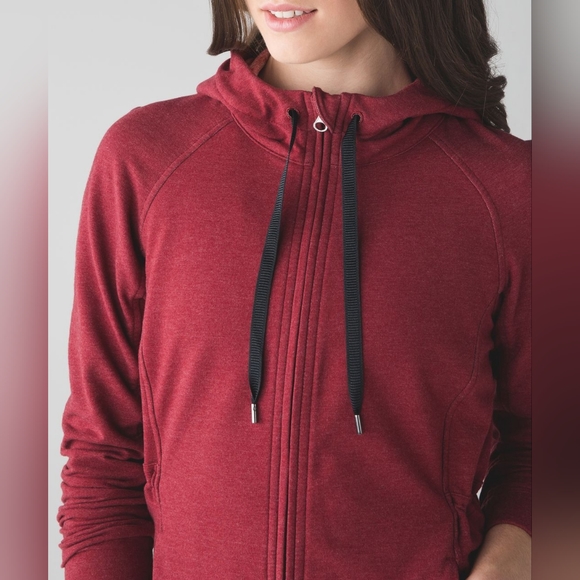🕸️Lululemon Take Ten Hoodie in Rosewood - Picture 2 of 16